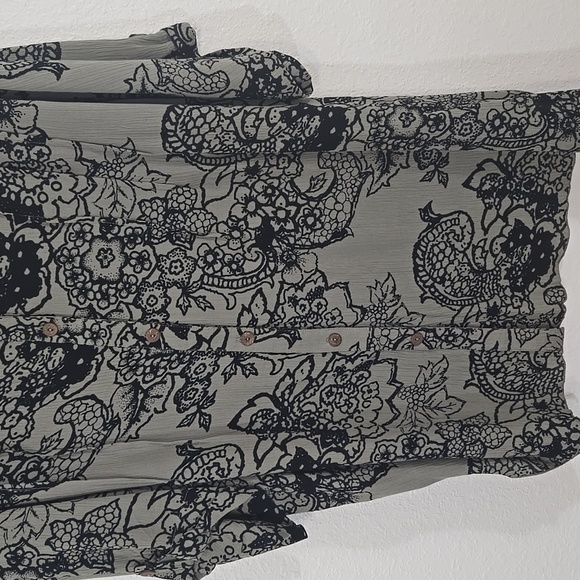 *NWT* We Be Bop Green-Gray/Black Tunic Top/Dress Floral Artsy Lagenlook, size 0X - Picture 3 of 12